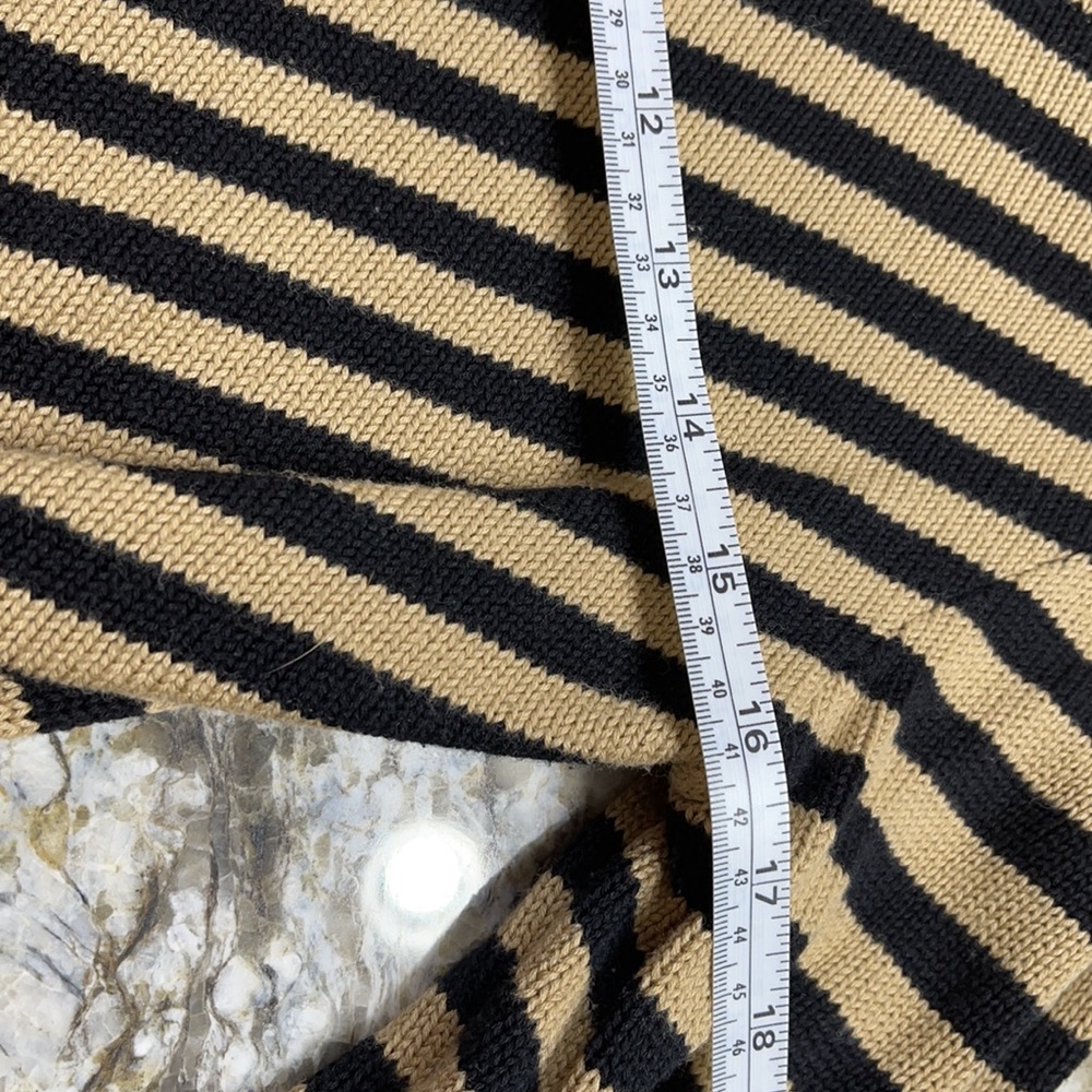 Casual Living Crossover Tunic - Picture 6 of 6